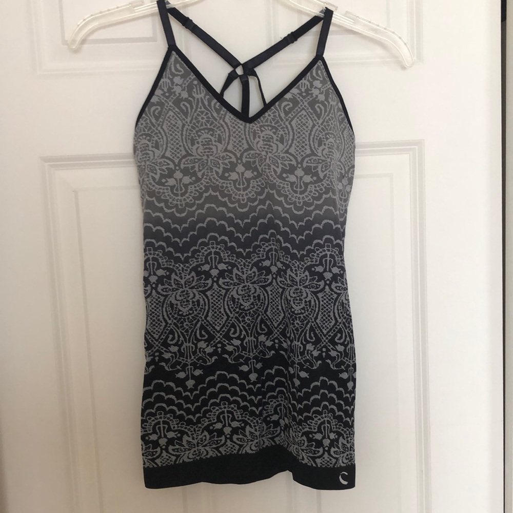 Sport tank